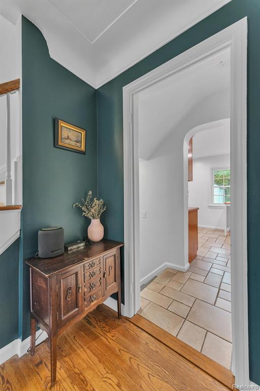 421 Maison Road, Grosse Pointe Farms, MI 48236 — Photo 32