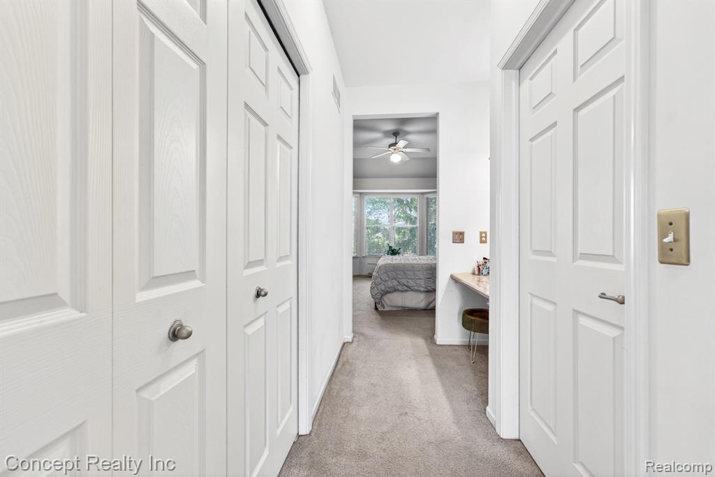 42392 White Hart Boulevard, Canton, MI 48188 — Photo 24
