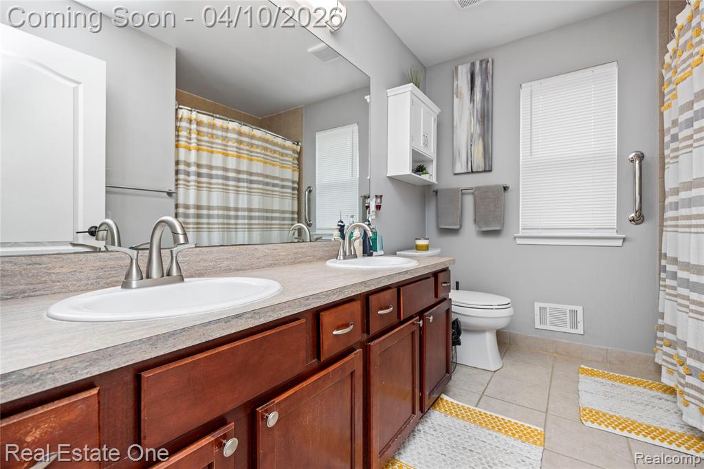 42756 Winding Pond Trail, Belleville, MI 48111 — Photo 55