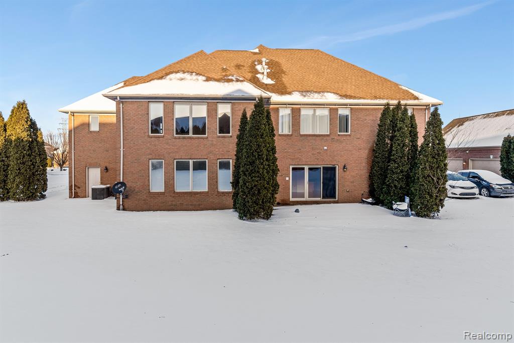 122 Sand Bar Lane, Detroit, MI 48214 — Photo 69