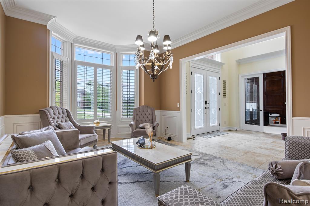 8151 ROLLING MEADOWS Drive, Canton, MI 48187 — Photo 31