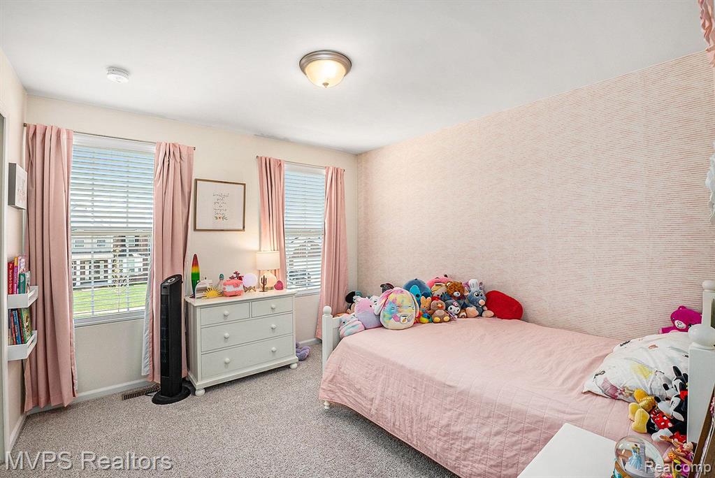 49218 CAMAROSA Lane, Macomb, MI 48044 — Photo 18
