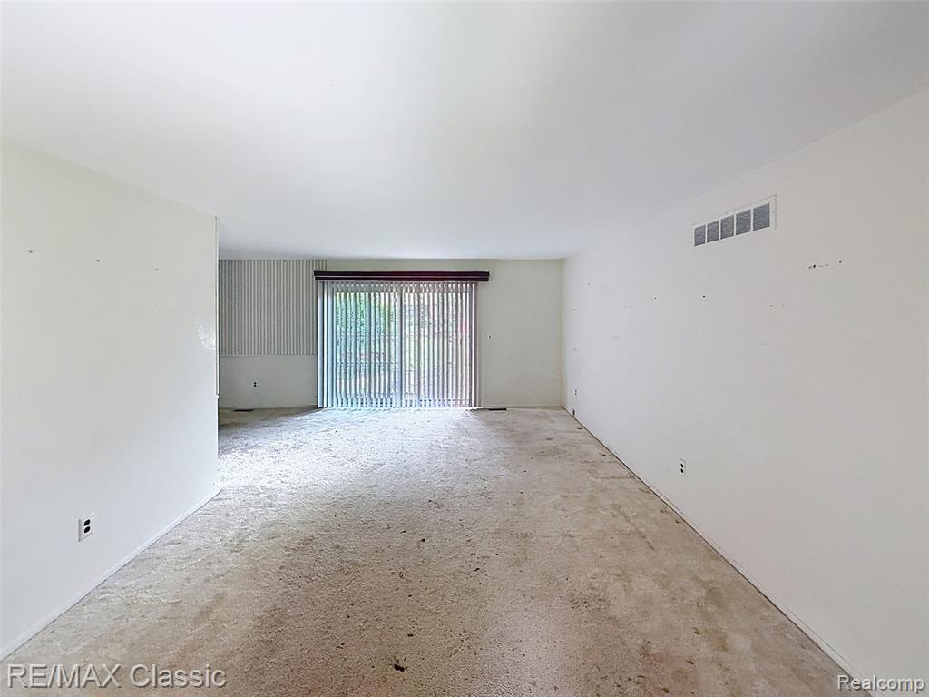 44150 S Umberland Circle, Canton, MI 48187 — Photo 3