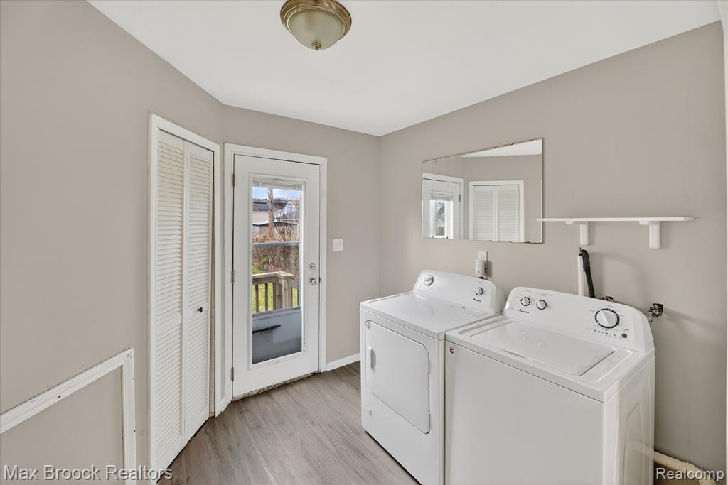 23448 Easterling Avenue, Hazel Park, MI 48030 — Photo 31