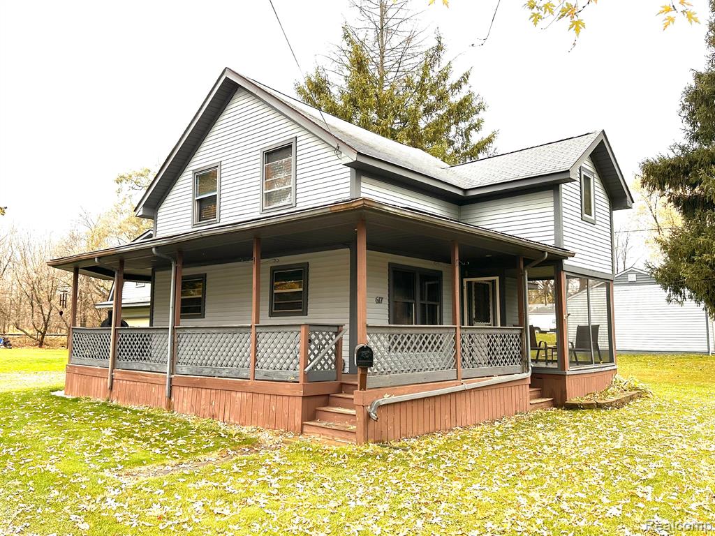 617 N LINCOLN Street, Durand, MI 48429 — front exterior