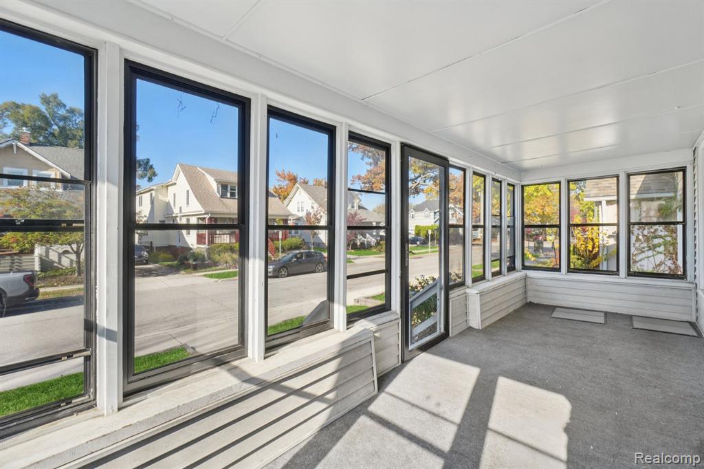 611 S West Street, Royal Oak, MI 48067 — Photo 9