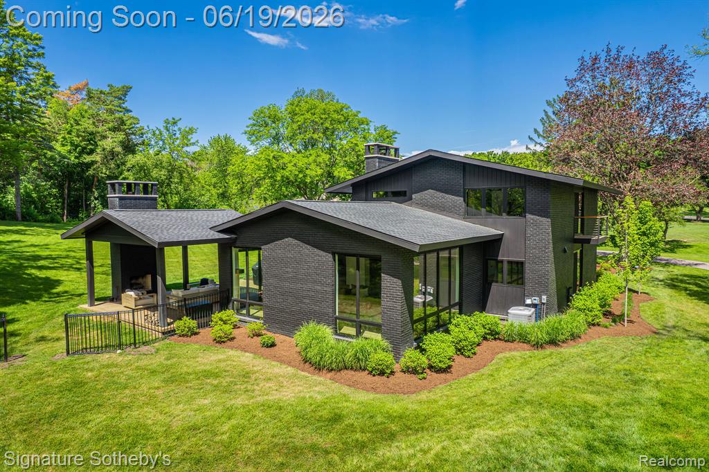 4340 Charing Cross Road, Bloomfield Hills, MI 48304 — Photo 32