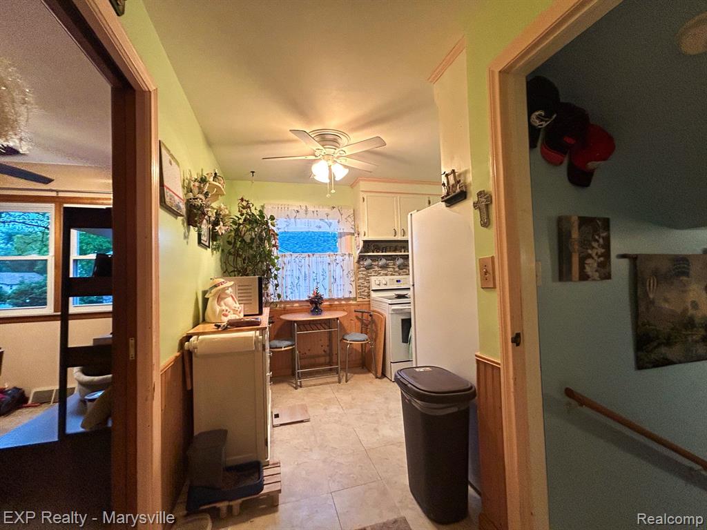 4198 LAPEER Road, Port Huron, MI 48060 — Photo 9