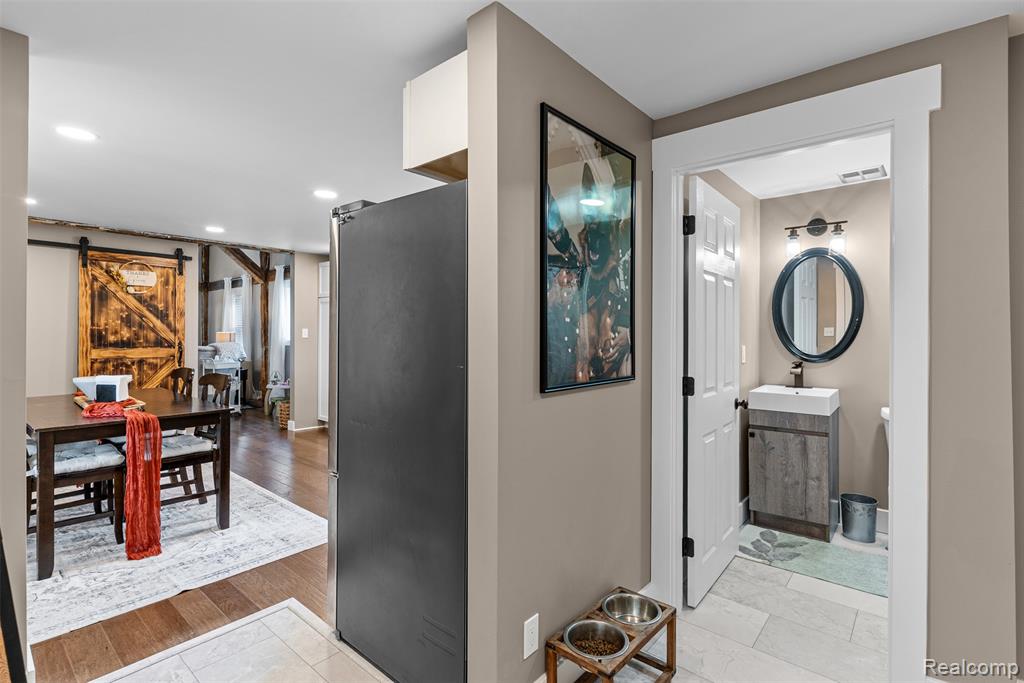 10433 Nichols Road, Gaines Vlg, MI 48436 — Photo 31