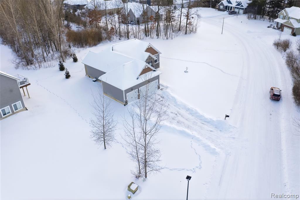 12425 Wolfberry Court, Fenton, MI 48430 — Photo 61