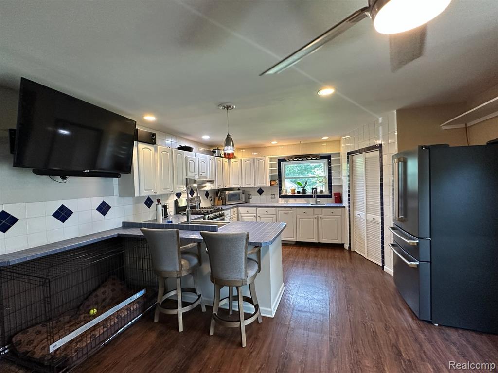 743 E Summit Street, Milford, MI 48381 — Photo 5