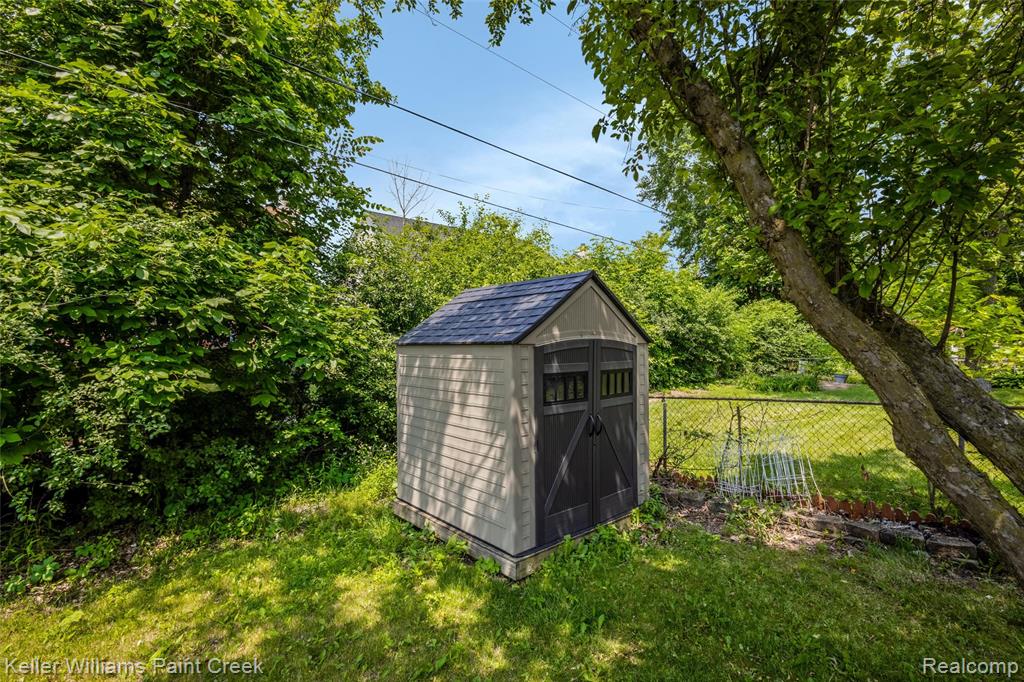 5778 NEW MEADOW Drive, Ypsilanti, MI 48197 — Photo 31