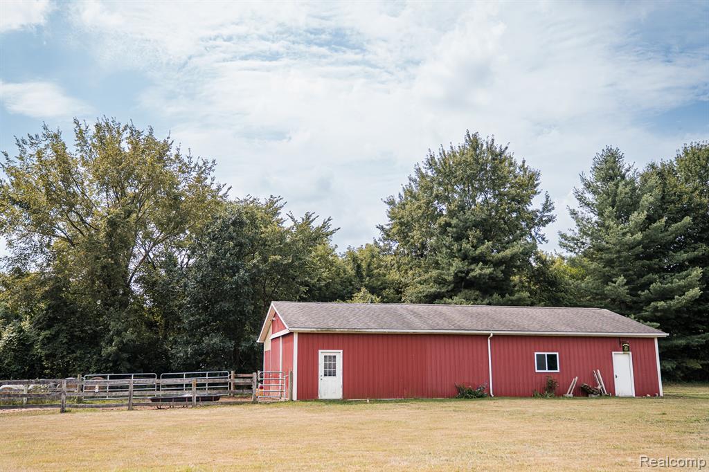 2757 S Lake Pleasant Road, Metamora, MI 48455 — Photo 50