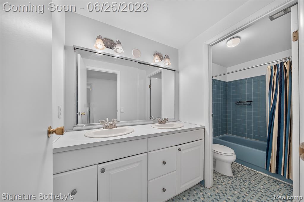 4672 Argyle Drive, Troy, MI 48085 — Photo 21