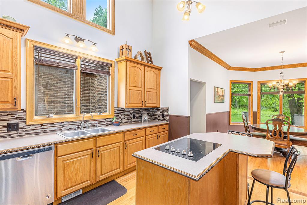 6140 Seymour Road, Swartz Creek, MI 48473 — Photo 17