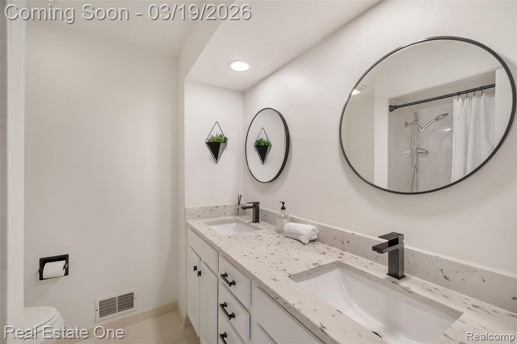 4775 Stanley Avenue, Warren, MI 48092 — Photo 16