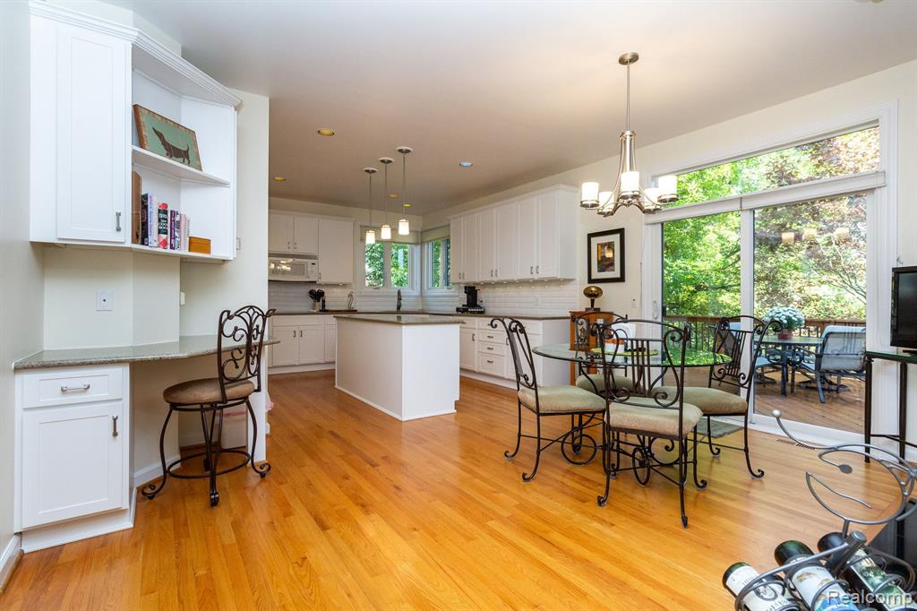 47322 SUNNYBROOK Lane, Novi, MI — Photo 9