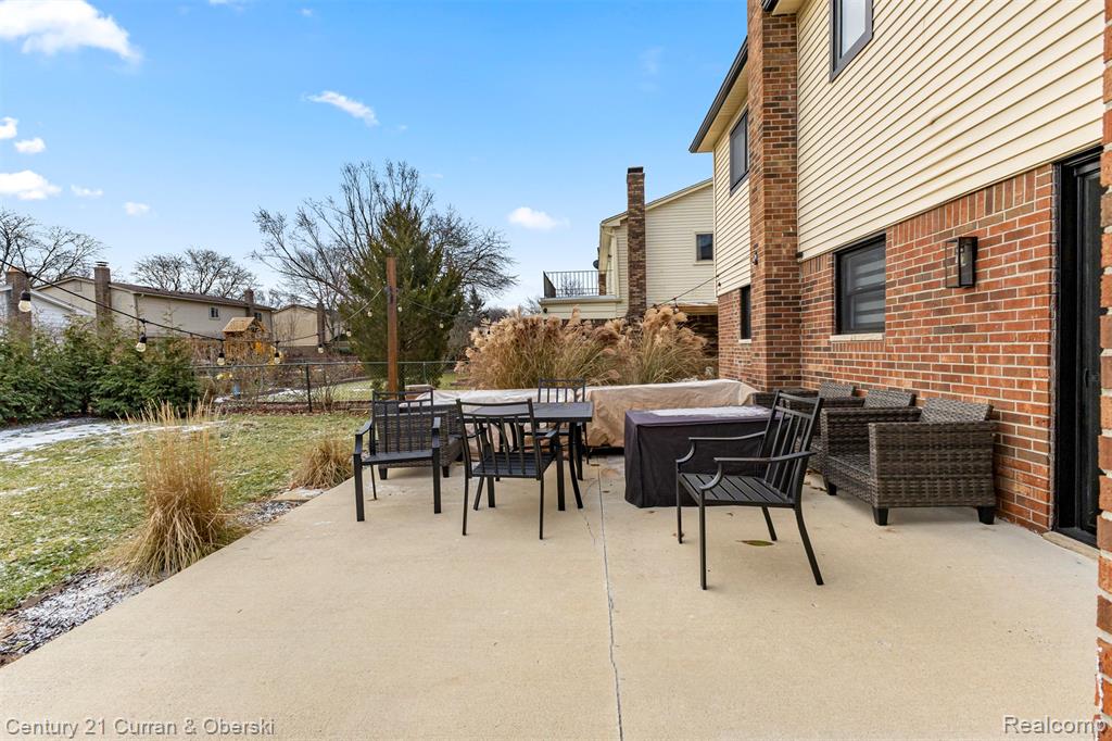 7612 Admiralty Drive, Canton, MI 48187 — Photo 37