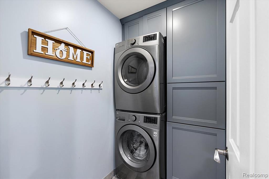 35526 Brooke Circle, New Baltimore, MI 48047 — Photo 19