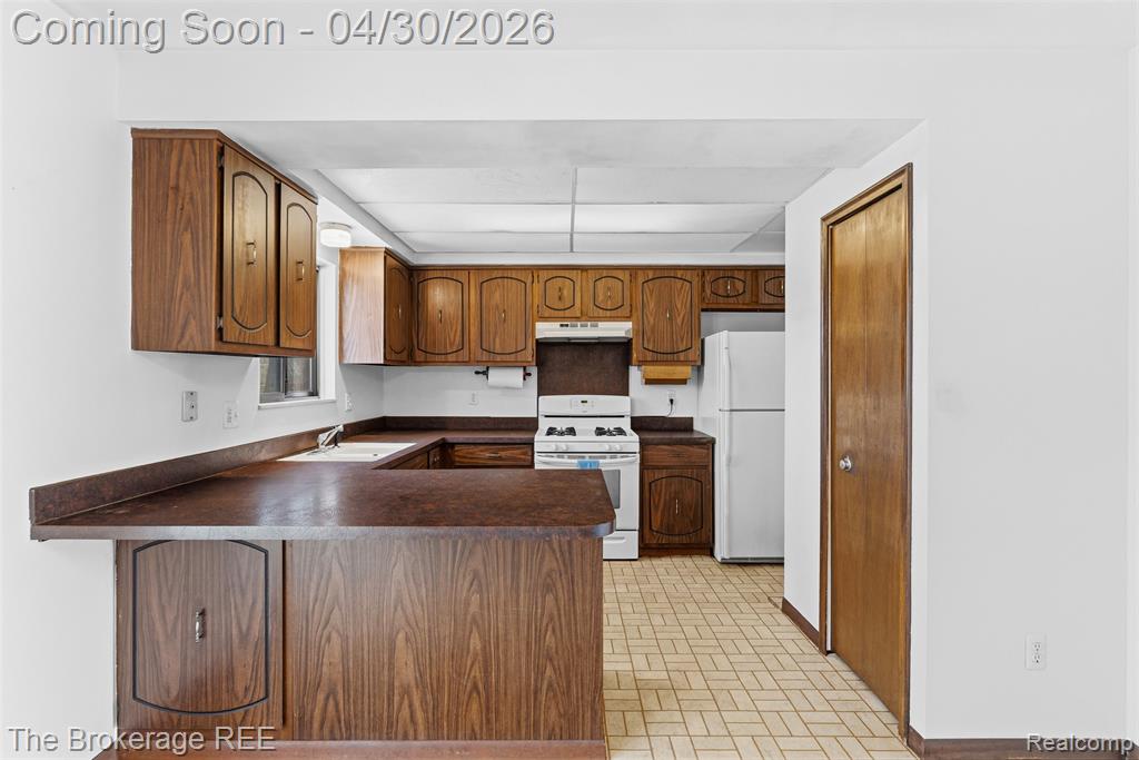 5380 Prentis Road, Waterford, MI 48327 — Photo 15