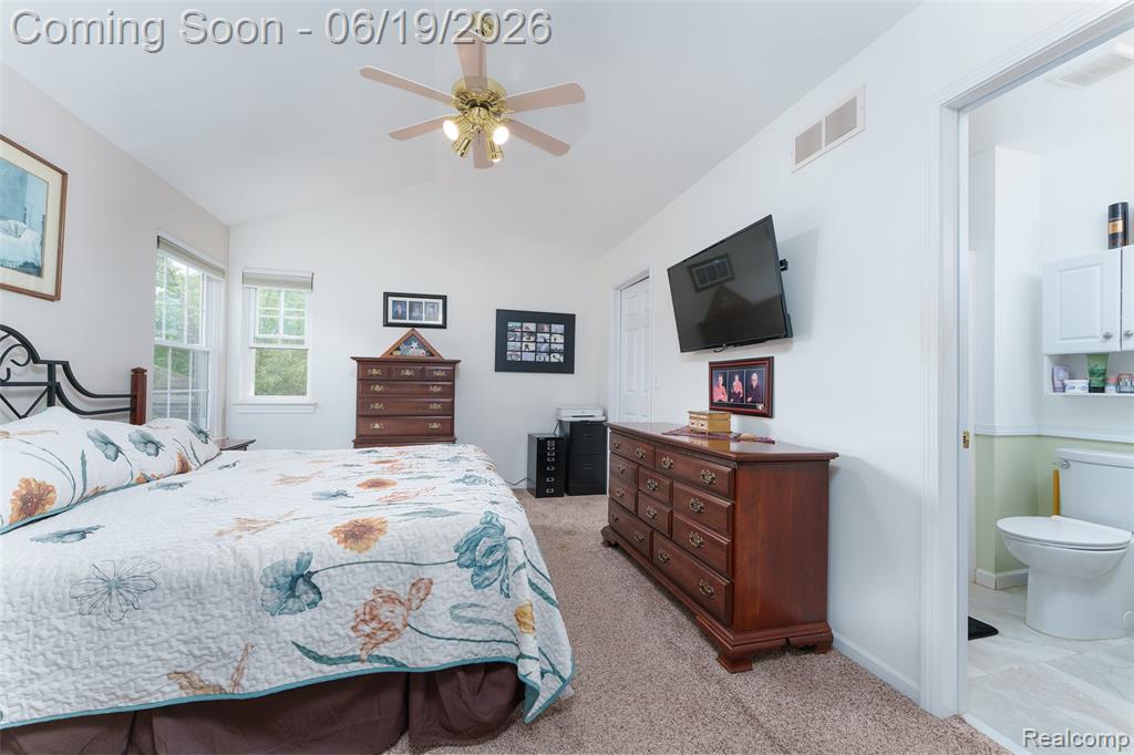 1021 Calpernia, Wixom, MI 48393 — Photo 18