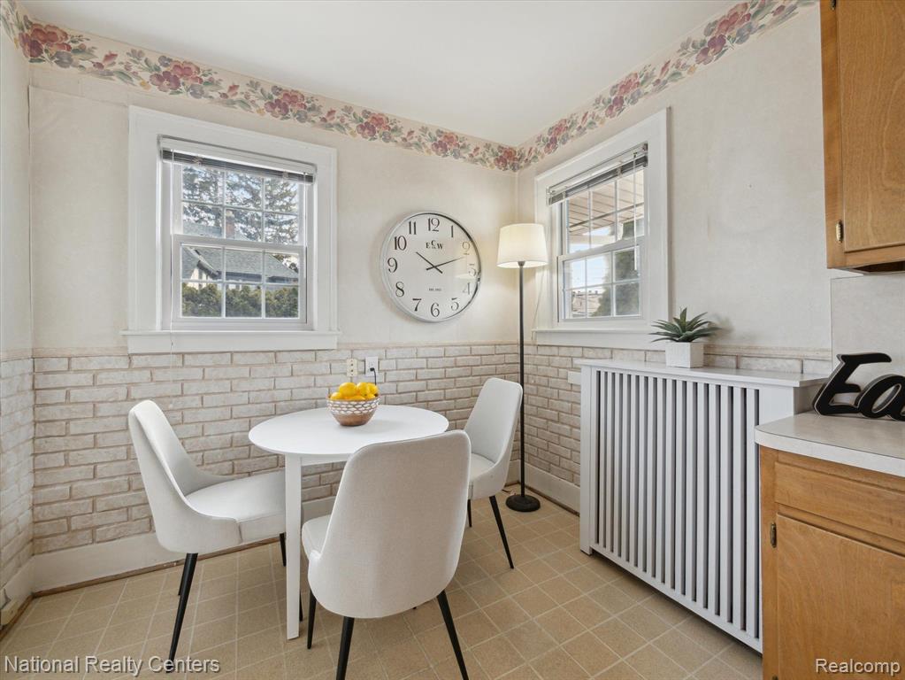 422 HENDRIE Boulevard, Royal Oak, MI 48067 — Photo 13