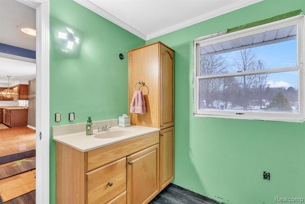 2650 Alger Road, Port Huron, MI 48060 — Photo 33