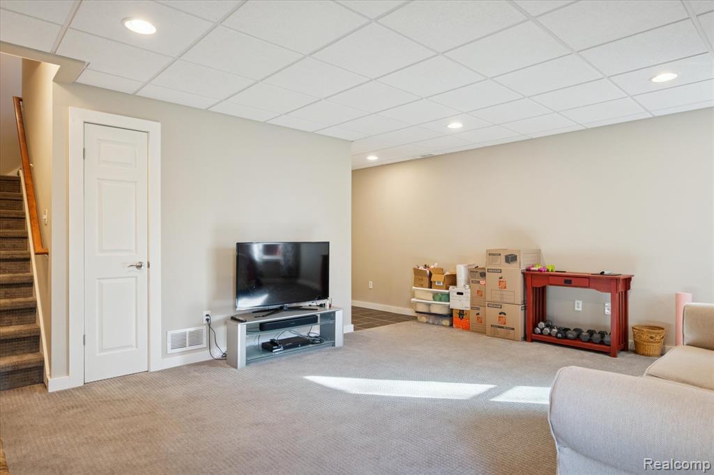 7050 Dibrova Drive, Brighton, MI 48116 — Photo 31