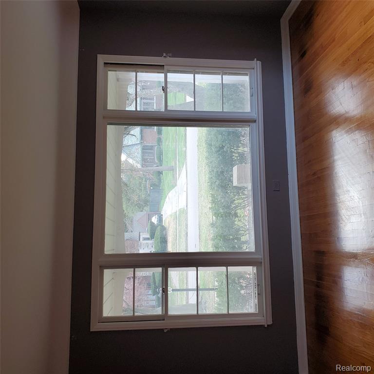16214 Shaftsbury Avenue, Detroit, MI 48219 — Photo 24