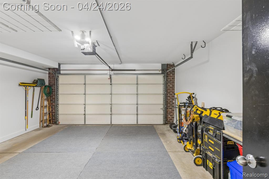 470 SOUTHFIELD Road, Birmingham, MI 48009 — Photo 37
