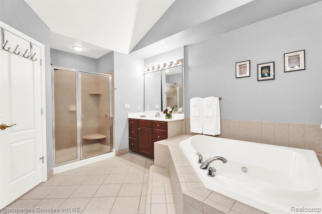 45836 Tournament Drive, Northville, MI 48168 — Photo 32