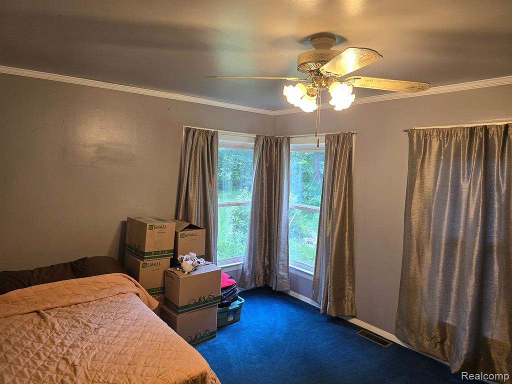 6427 Porter Road, Grand Blanc, MI 48439 — Photo 8