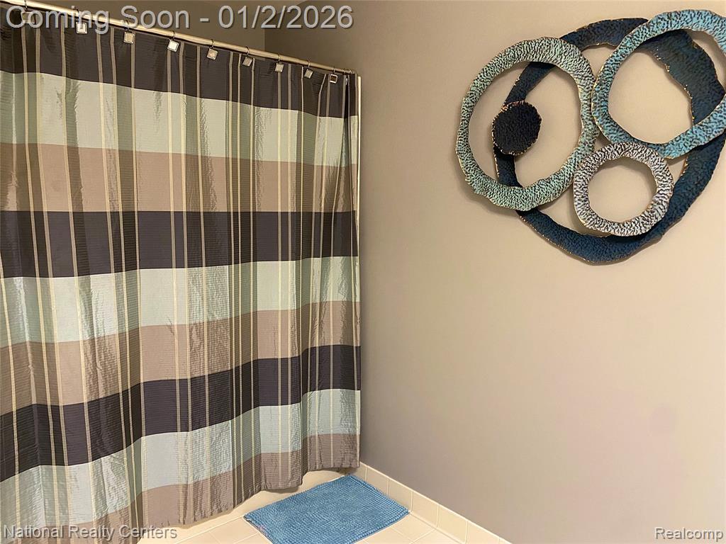 46039 Rhodes Drive, 285, Macomb, MI 48044 — Photo 24