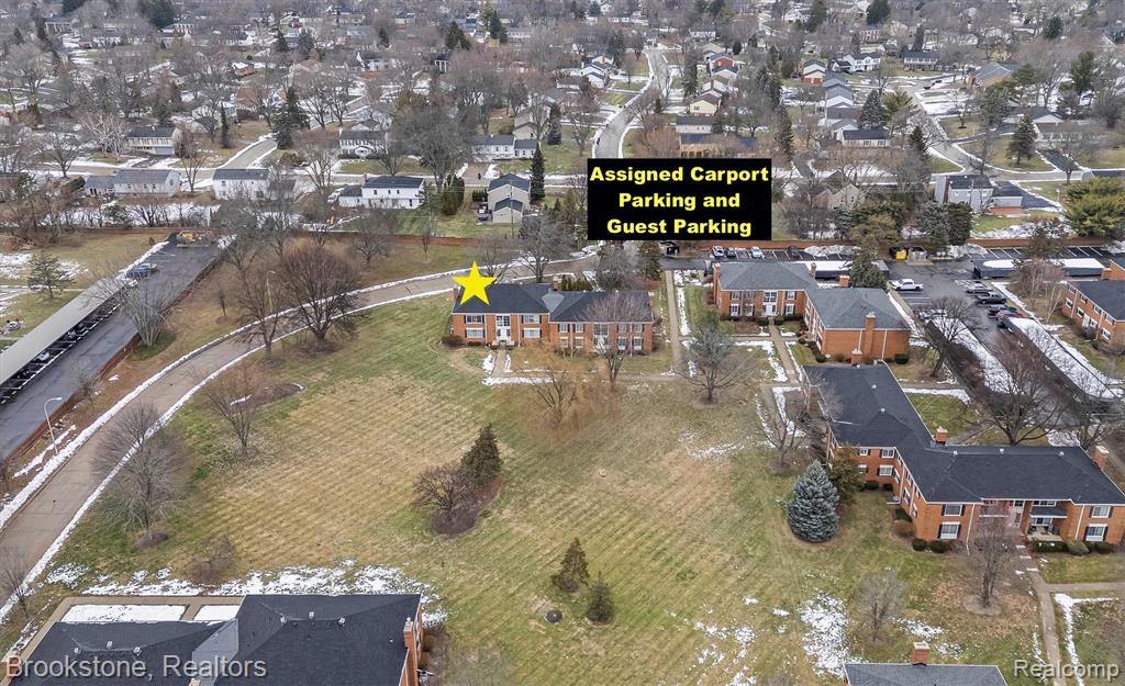 670 E Fox Hills Drive, Bloomfield Hills, MI 48304 — Photo 22