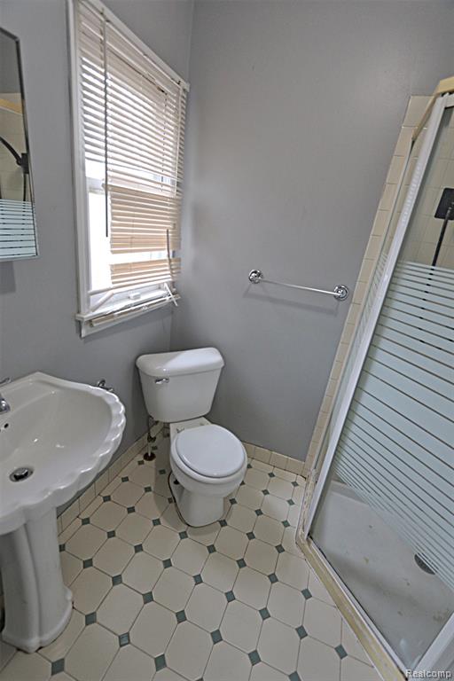 19361 Wakenden, Redford, MI 48240 — Photo 15