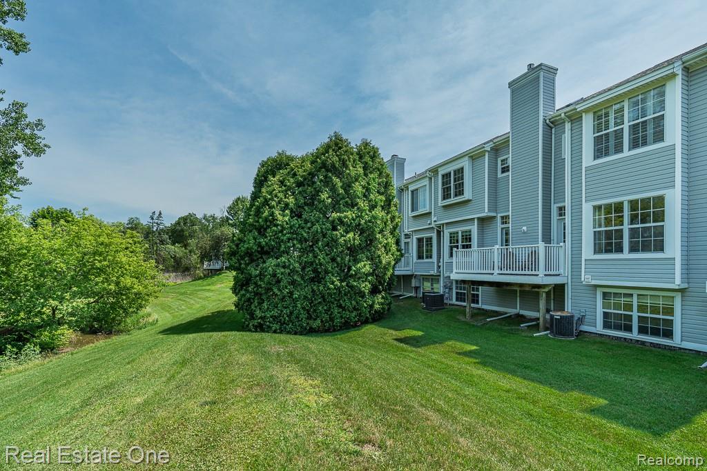 5936 Creekside Drive, 87, Troy, MI 48085 — Photo 32
