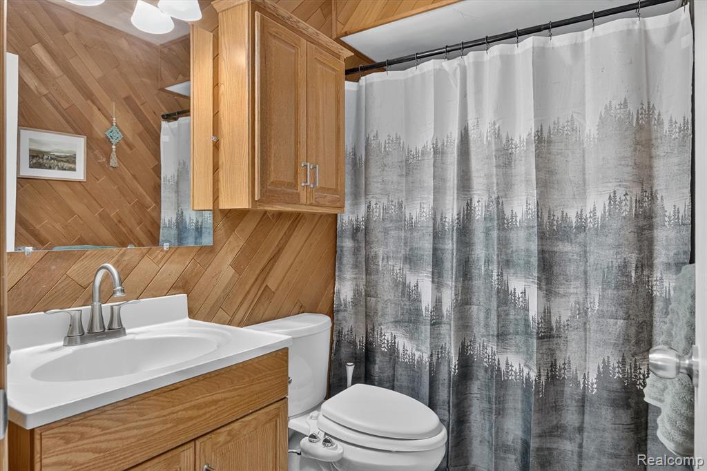 672 8th Street, Wyandotte, MI 48192 — Photo 19