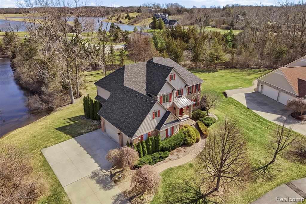 8851 Stoney Creek Drive, South Lyon, MI 48178 — Photo 40