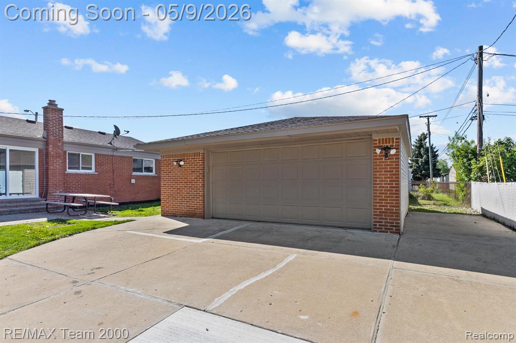 6557 Huntleigh Street, Garden City, MI — Photo 33