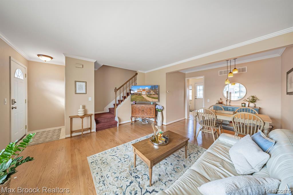 4822 MANSFIELD Avenue, Royal Oak, MI 48073 — Photo 4