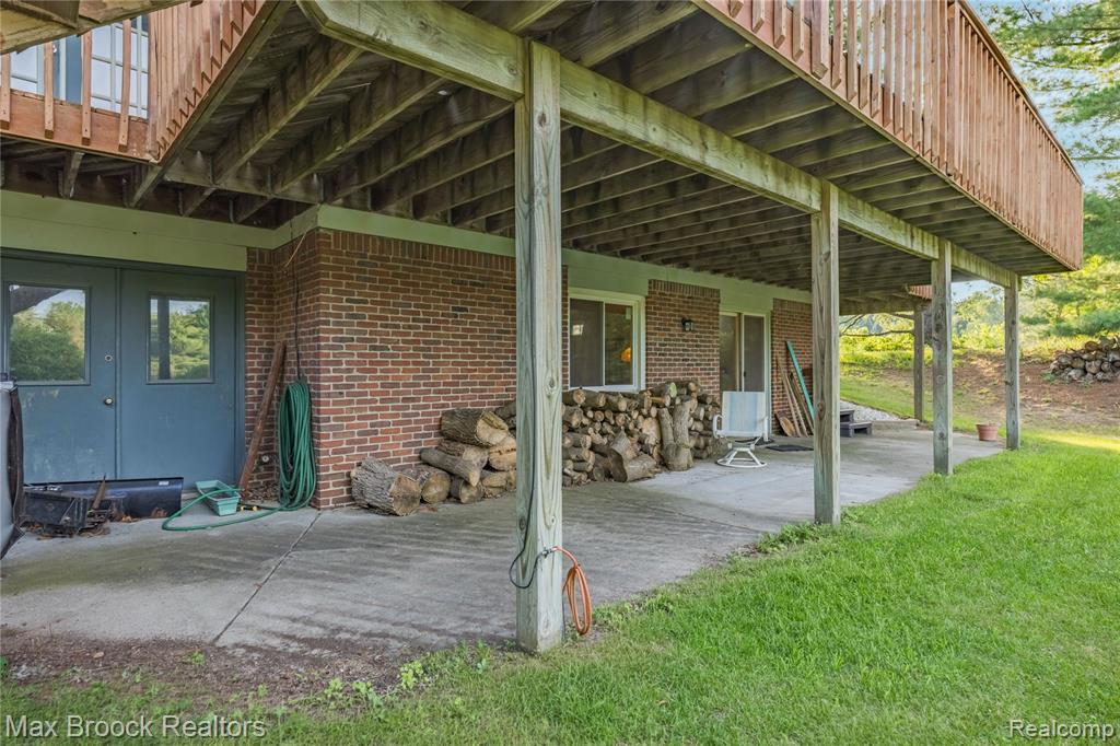 4622 Fleck Drive, Hartland, MI 48430 — Photo 52