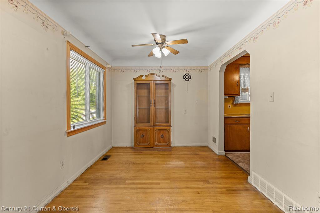 1184 Farnham Avenue, Lincoln Park, MI 48146 — Photo 5