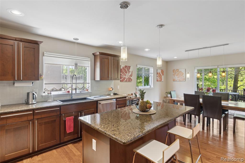 418 Greenan Lane, Lake Orion, MI 48362 — Photo 21