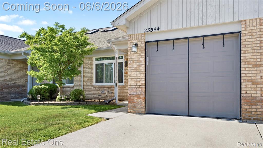 23344 Bunte Court, 43, Trenton, MI 48183 — Photo 3