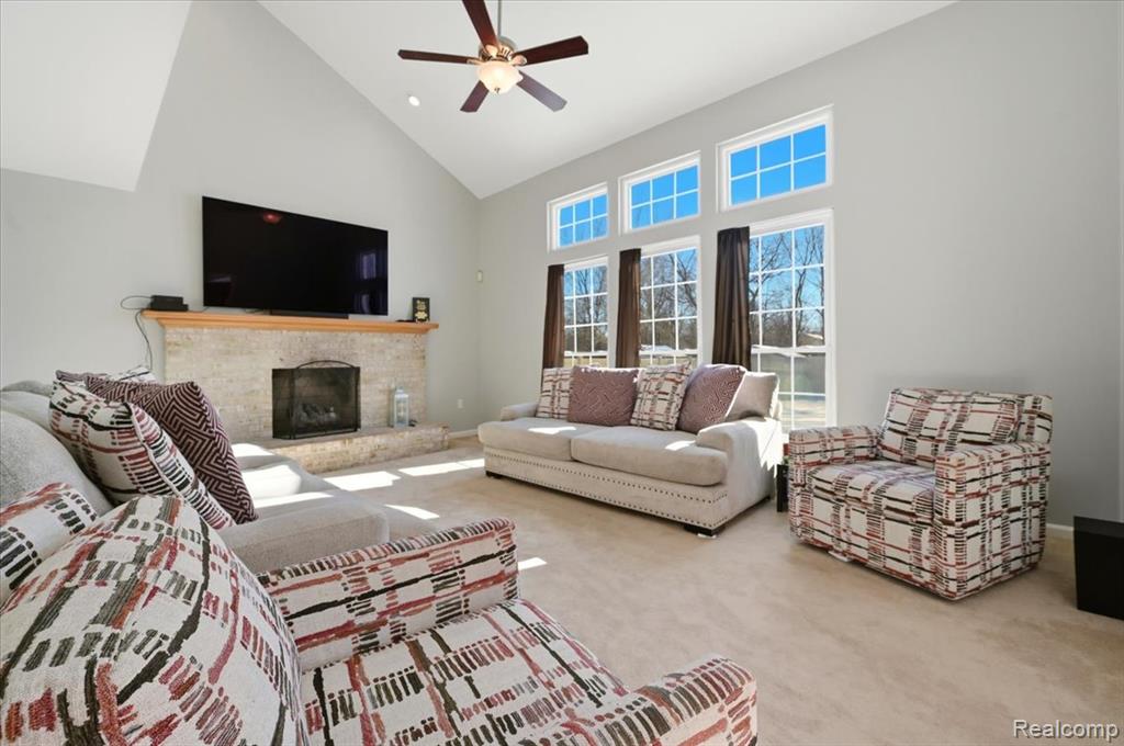 44569 GREENBRIAR Court, Belleville, MI 48111 — Photo 20