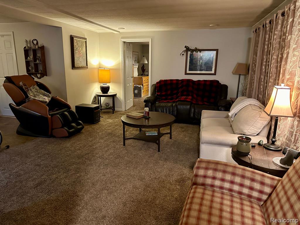 7700 RAVENSWOOD Road, Wales, MI — Photo 32