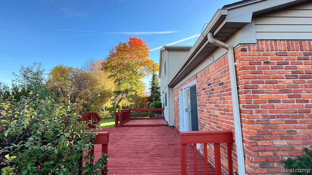 2852 MAYFAIR Drive, Troy, MI 48084 — Photo 37