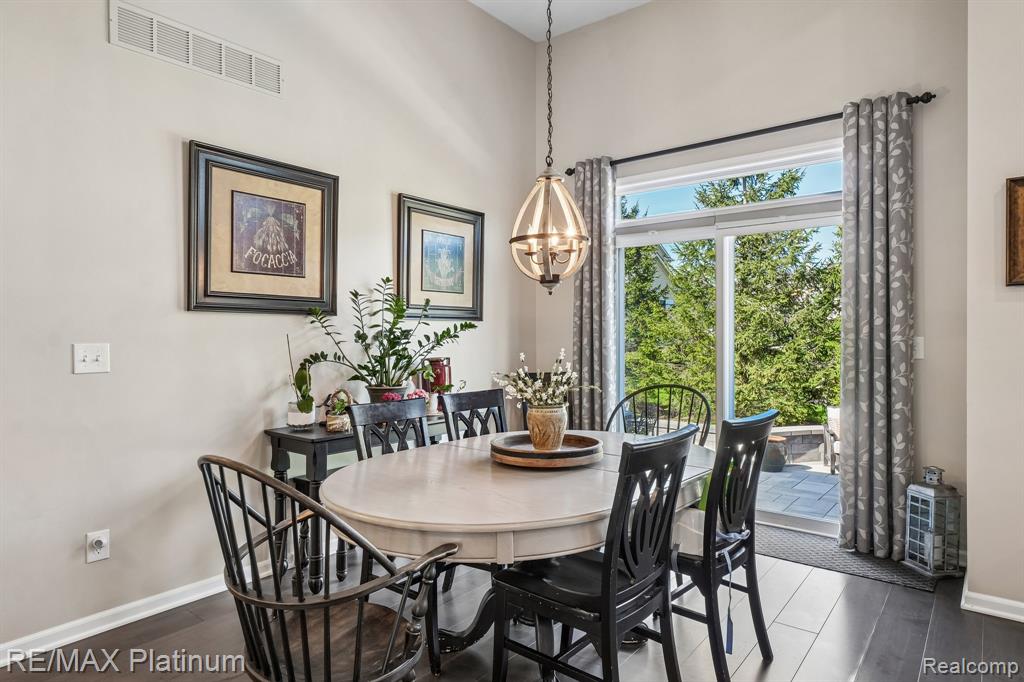 24261 Bay Laurel Lane, South Lyon, MI 48178 — Photo 9