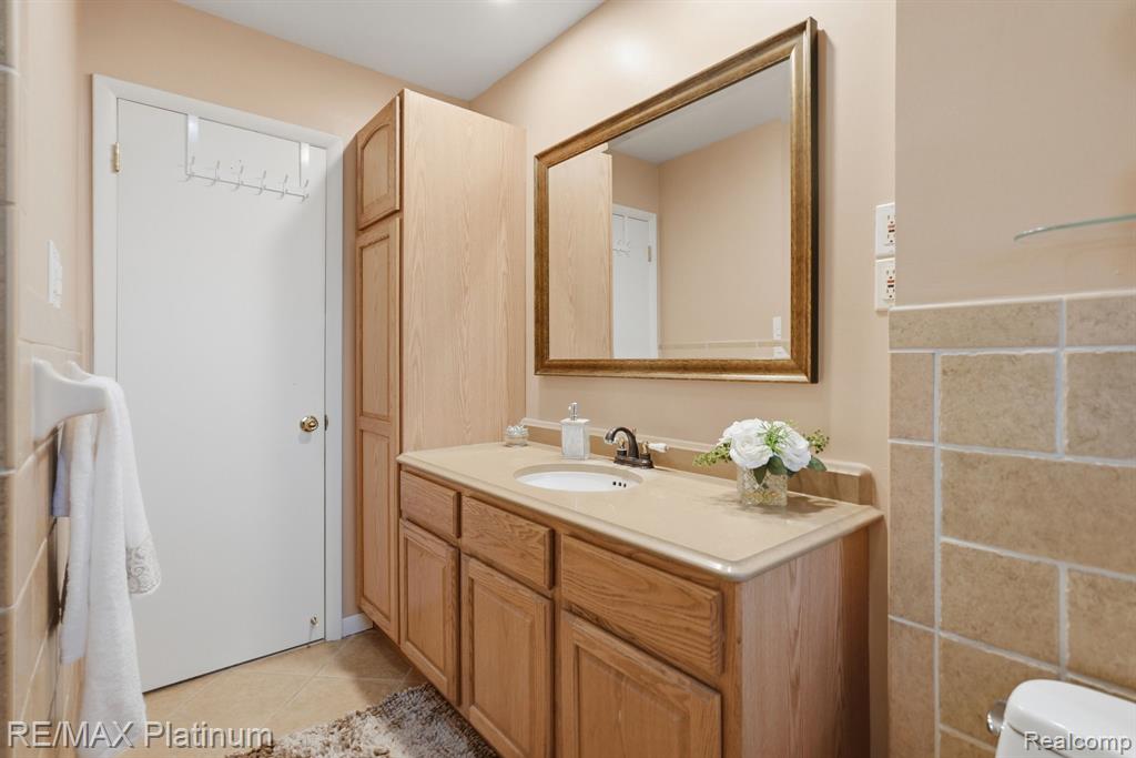 1546 S Milford Road, Milford, MI 48381 — Photo 18