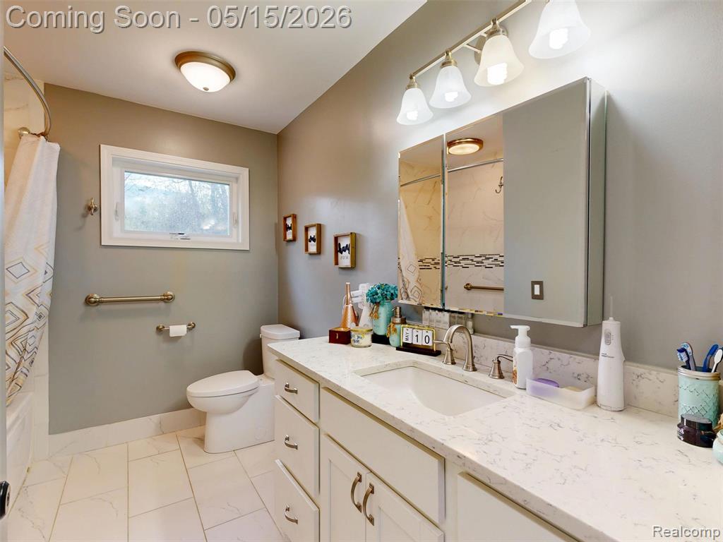 10300 Clark Road, Davisburg, MI 48350 — Photo 24